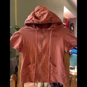 🔥vintage Urban Outfitters Y2K cropped full zip hooded shirt.